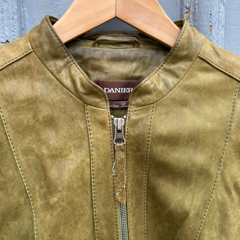 Danier tan leather moto Jacket, size xs - Picture 5 of 8